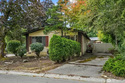 19501 129th Avenue NE, Bothell, WA 98011 - Photo 1