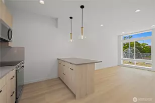 6006 26th Ave NW, Seattle, WA 98107 - Photo 10