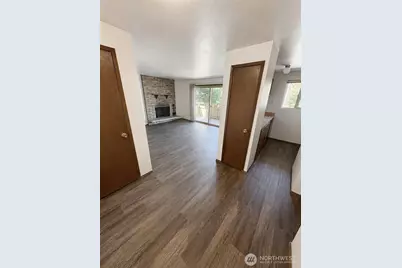 426 11th Avenue E, Seattle, WA 98102 - Photo 14
