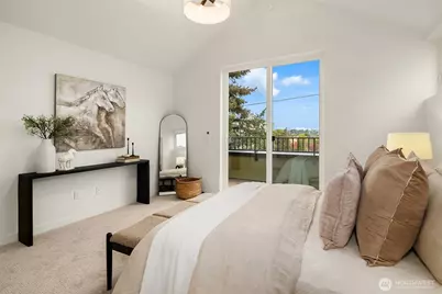7018 8th Avenue NE, Seattle, WA 98115 - Photo 16