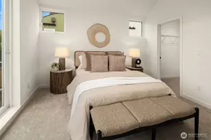 7018 8th Ave NE, Seattle, WA 98115 - Photo 18