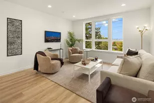 7018 8th Ave NE, Seattle, WA 98115 - Photo 8
