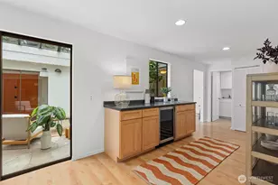 21015 NE 11th St, Sammamish, WA 98074 - Photo 10