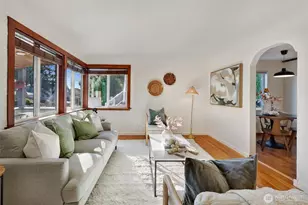 3924 SW Holden St, Seattle, WA 98136 - Photo 6