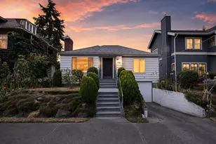 136 NE 58th St, Seattle, WA 98105 - Photo 2