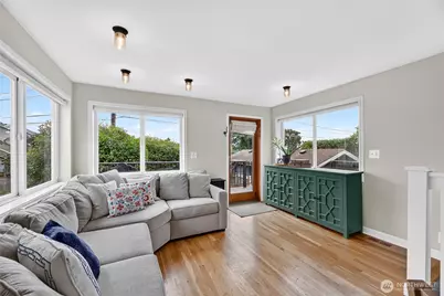 3826 Belvidere Avenue SW, Seattle, WA 98126 - Photo 12