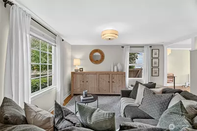 3826 Belvidere Avenue SW, Seattle, WA 98126 - Photo 4
