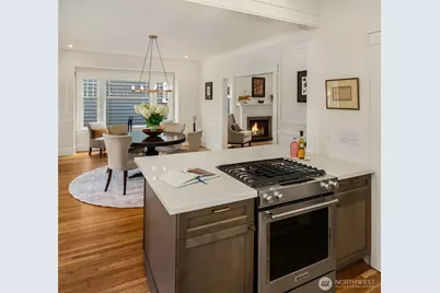 2332 33rd Avenue S, Seattle, WA 98144 - Photo 14