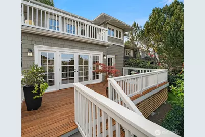 2332 33rd Avenue S, Seattle, WA 98144 - Photo 18