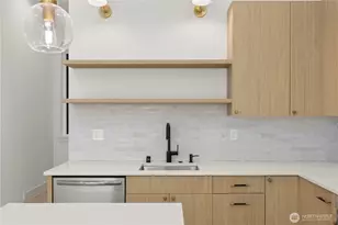 1535 19th Ave, Seattle, WA 98122 - Photo 12