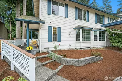 13725 NE 87th Street, Redmond, WA 98052 - Photo 2