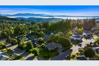 4522 Parkhurst Drive, Bellingham, WA 98229 - Photo 2