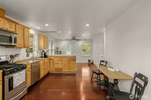 1532 Naval Ave, Bremerton, WA 98312 - Photo 8
