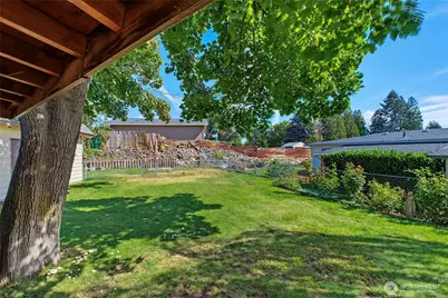 1786 5th St NE, East Wenatchee, WA 98802 - Photo 26