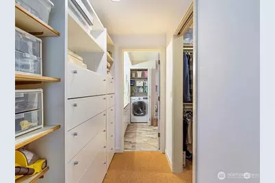 3661 Albion Place N #2, Seattle, WA 98103 - Photo 12