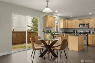 18631 10th Ave SE, Bothell, WA 98012 - Photo 10
