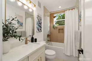 9251 Palatine Ave N, Seattle, WA 98103 - Photo 4