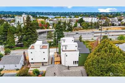 805 NE 71st Street, Seattle, WA 98115 - Photo 16