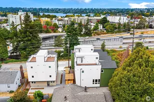 805 NE 71st St, Seattle, WA 98115 - Photo 16
