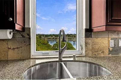 400 Washington Avenue #303, Bremerton, WA 98337 - Photo 14