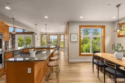 15110 SE 53rd Place, Bellevue, WA 98006 - Photo 18