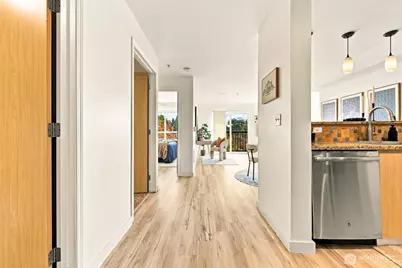 424 N 85th Street #308, Seattle, WA 98103 - Photo 4