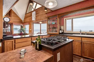 633 State Route 101, Chinook, WA 98614 - Photo 12