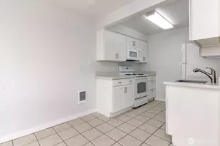 4812 S 187th Pl, SeaTac, WA 98188 - Photo 8