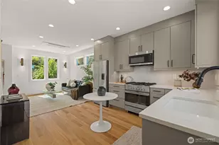 270 Fulton St, Seattle, WA 98109 - Photo 12