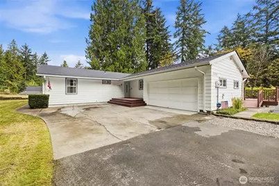 17209 45th St E, Lake Tapps, WA 98391 - Photo 2