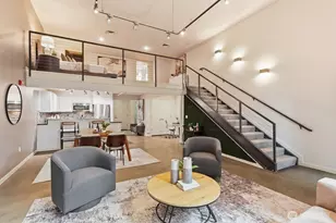 3104 Western Ave, Seattle, WA 98121 - Photo 4
