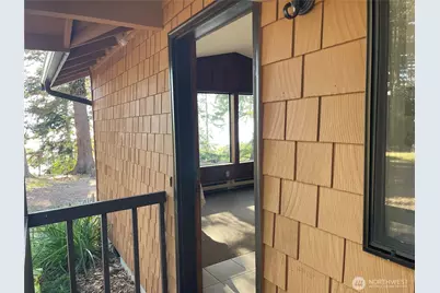 2140 Inverness Way, Coupeville, WA 98239 - Photo 6