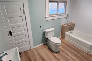 305 W 1st St, Aberdeen, WA 98520 - Photo 16
