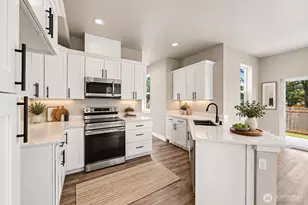 903 138 St E, Tacoma, WA 98445 - Photo 8