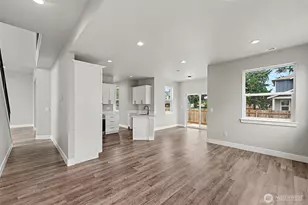 903 138 St E, Tacoma, WA 98445 - Photo 12