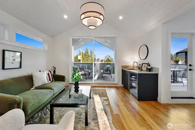 2010 McGilvra Boulevard E, Seattle, WA 98112 - Photo 20