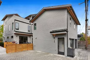 2010 McGilvra Blvd E, Seattle, WA 98112 - Photo 32
