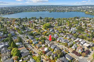 2337 N 61st St, Seattle, WA 98103 - Photo 38