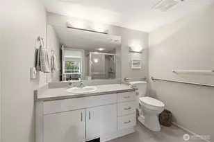 1 Broadway, Tacoma, WA 98402 - Photo 18