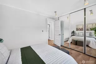400 Melrose Ave E, Seattle, WA 98102 - Photo 14