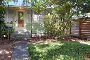 7321 35th Ave SW, Seattle, WA 98126 - Photo 2