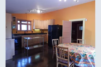 7321 35th Avenue SW, Seattle, WA 98126 - Photo 6
