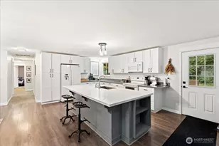 4002 55th St Ct NW, Gig Harbor, WA 98335 - Photo 10
