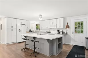 4002 55th St Ct NW, Gig Harbor, WA 98335 - Photo 8