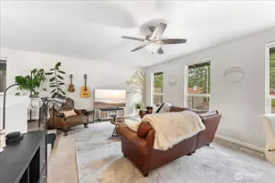 4002 55th St Ct NW, Gig Harbor, WA 98335 - Photo 2