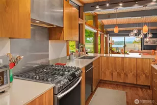 7529 SE 40th St, Mercer Island, WA 98040 - Photo 16