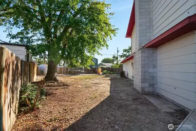 1141 E Hill Place, Moses Lake, WA 98837 - Photo 38