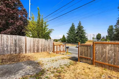15215 8th Avenue NE, Shoreline, WA 98155 - Photo 30