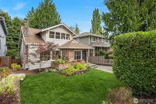 2534 NE 94th St, Seattle, WA 98115 - Photo 2