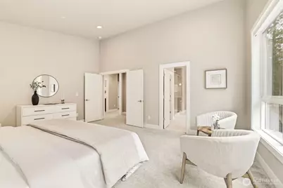 24387 NE 24th Street, Sammamish, WA 98074 - Photo 26